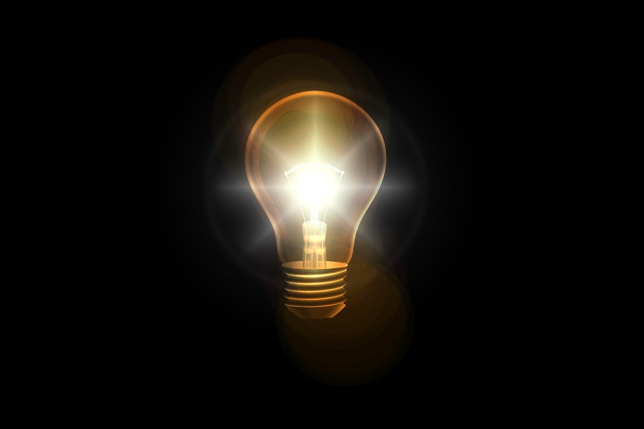 Que dois-je considérer entre développer ou acheter des solutions technologiques ?