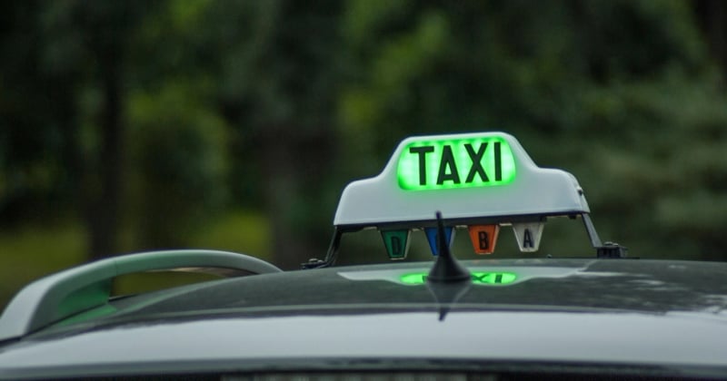 Renouveler son assurance taxi à l'échéance en 2026 : la méthode